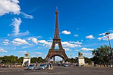 腾讯《天堂2：盟约》新预告 梦回千人夺城战！